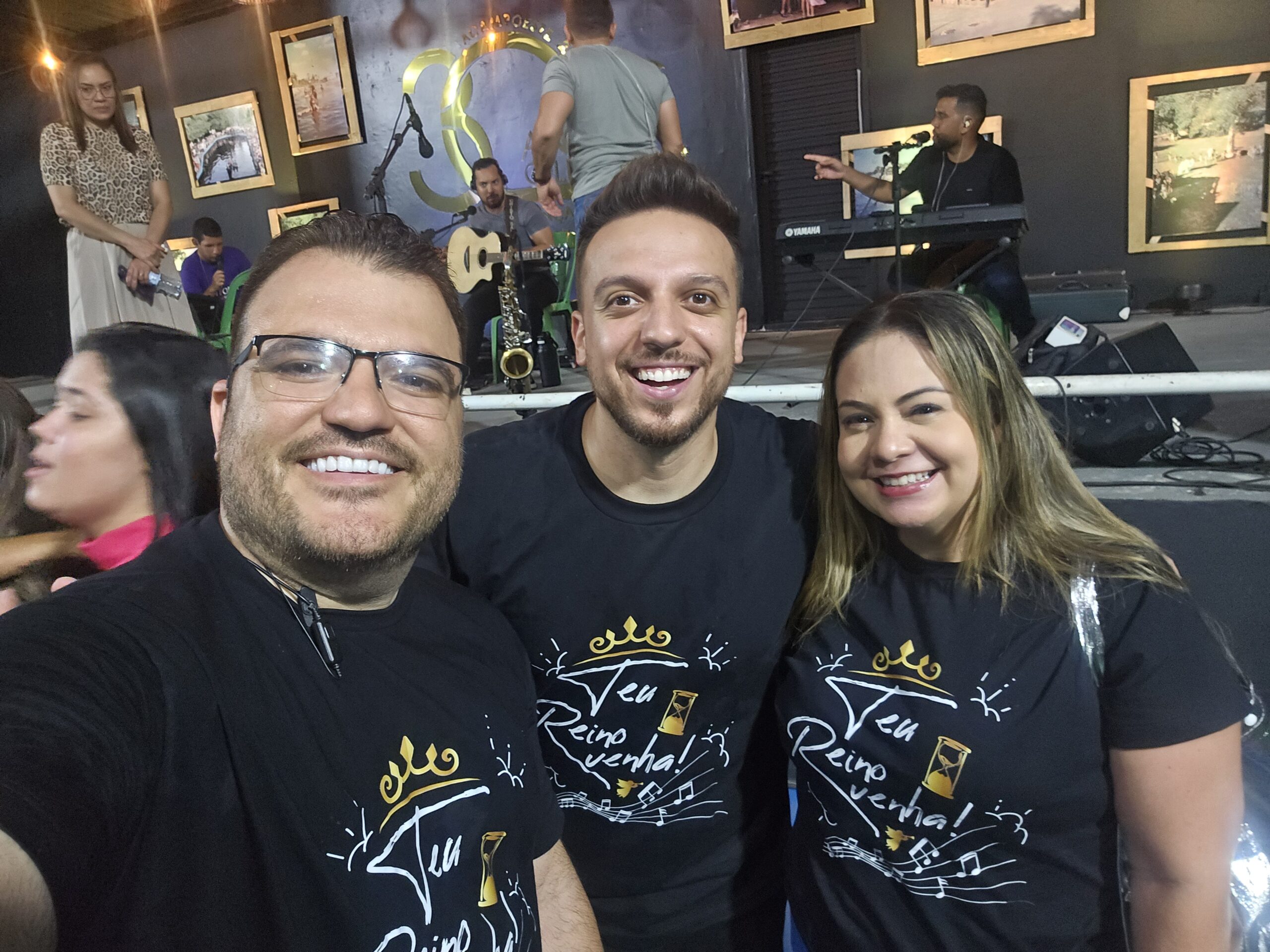 Camiseta "Teu Reino Venha" - Imagem 6